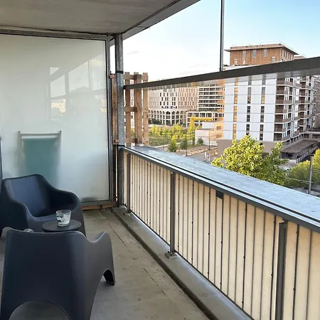 Confortable Avec Terrasse Proche Gare Homestay Bordeaux